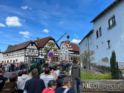 2023 Maibaumstellen